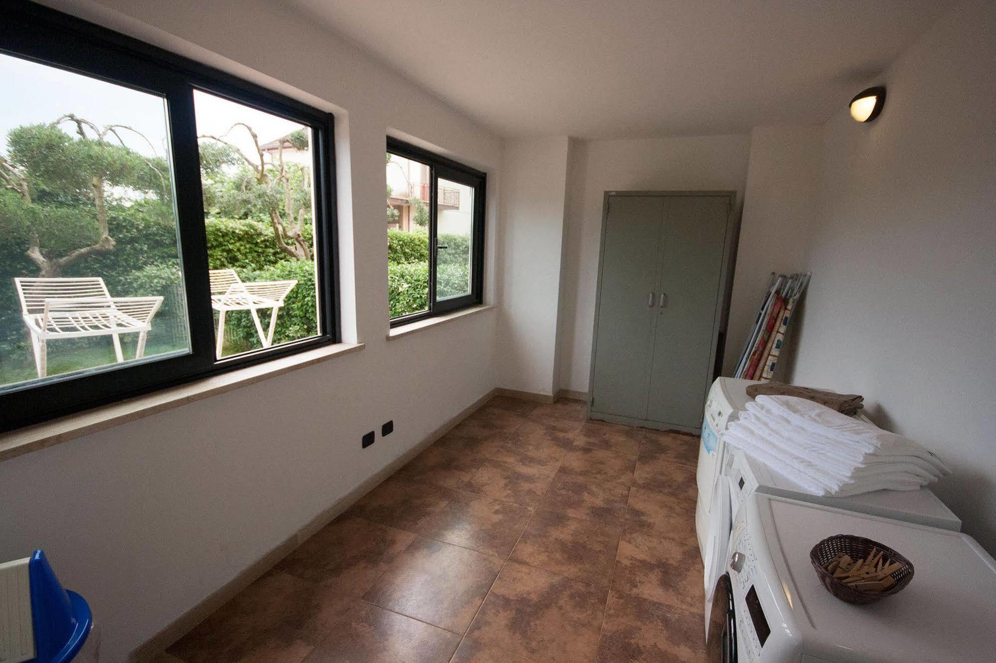 Della Piana Residence Aprilia Exterior photo
